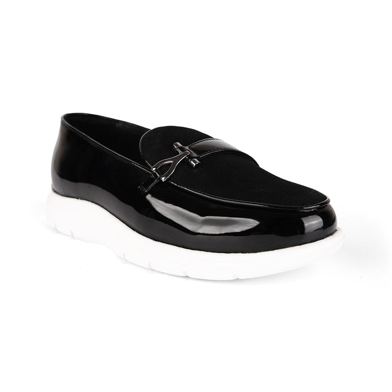 The Brat Army Bon Cross Strap Black Classic Sneakers