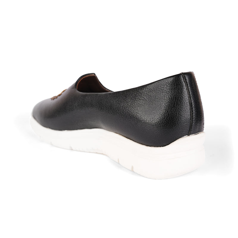 The Brat Army Black Zardosi Ethnic Mojari Slip-On Sneakers – Modern Royalty