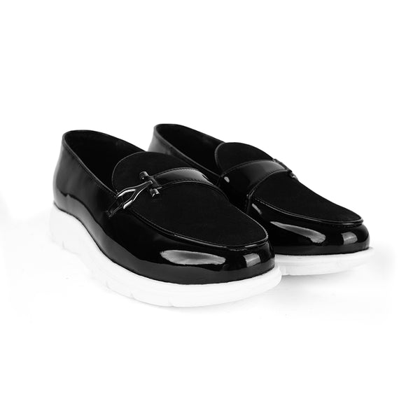 The Brat Army Bon Cross Strap Black Classic Sneakers