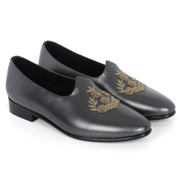 Anza Metallic Grey Hand-Embroidered Ethnic Slip-Ons - THE BRAT ARMY