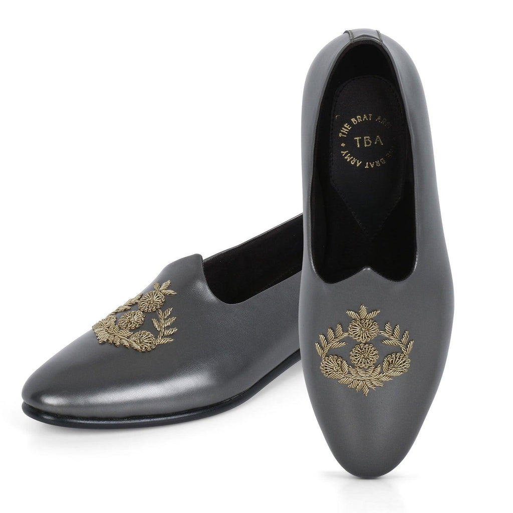 Anza Metallic Grey Hand-Embroidered Ethnic Slip-Ons