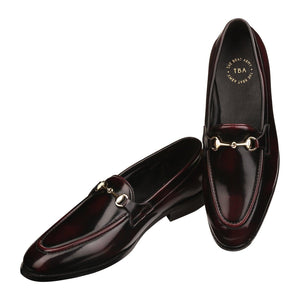 Men's loafer with Horsebit in black patent leather