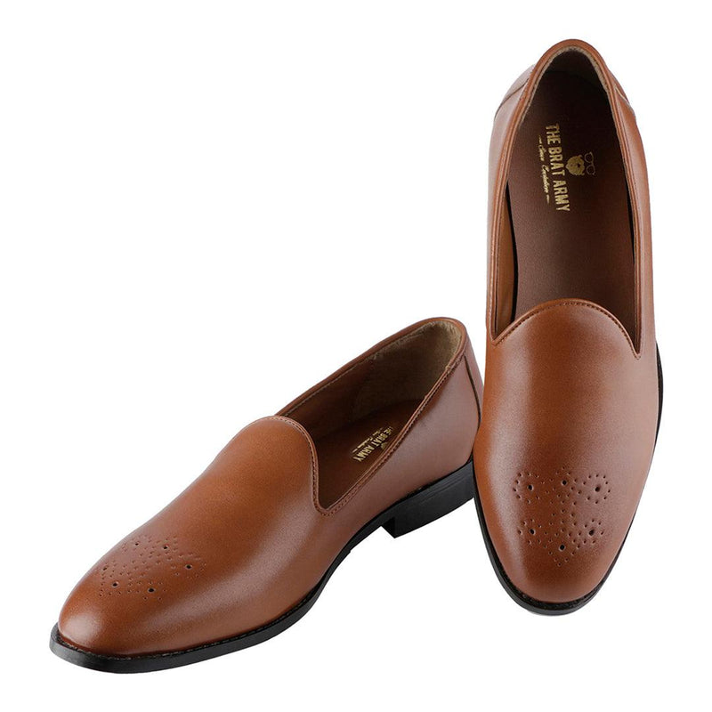 Assisi Timeless Medallion Toe Tan Slipper Shoes - THE BRAT ARMY